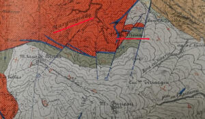 Stralcio Geologico dell'area in Esame da Zuffardi-Salvadori; in rosso i Porfiroidi Ordoviciani, in marron le vulcaniti Mioceniche, in grigio le metarenarie Cambro-Ordoviciane e in blu il filone idrotermale quarzoso che affiora nella zona.